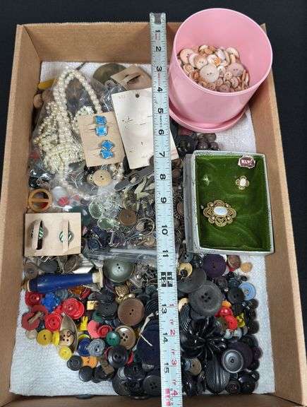 Assortment of Buttons & Misc