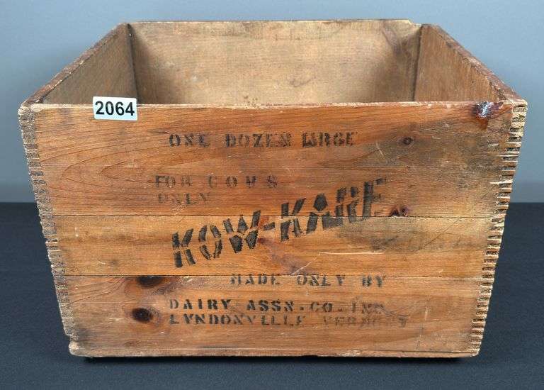Kow-Kare Dairy Assn. Wooden Box