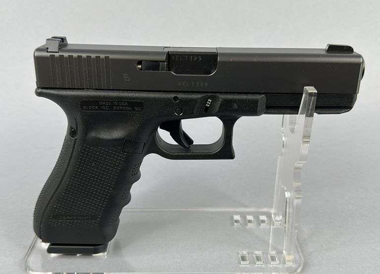 Glock 22  .40 Cal  Gen 4   AELT329 Glock 22  .40 Cal  Gen 4   AELT329 image