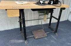 Singer 111w152 Industrial Sewing Machine & Table