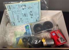 Ford C-600 Model Kit & Outlaw Rampage Truck Kit