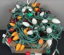 200+ FT of Retro Christmas Lights