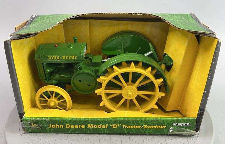 NIB John Deere Model “D” Tractor image
