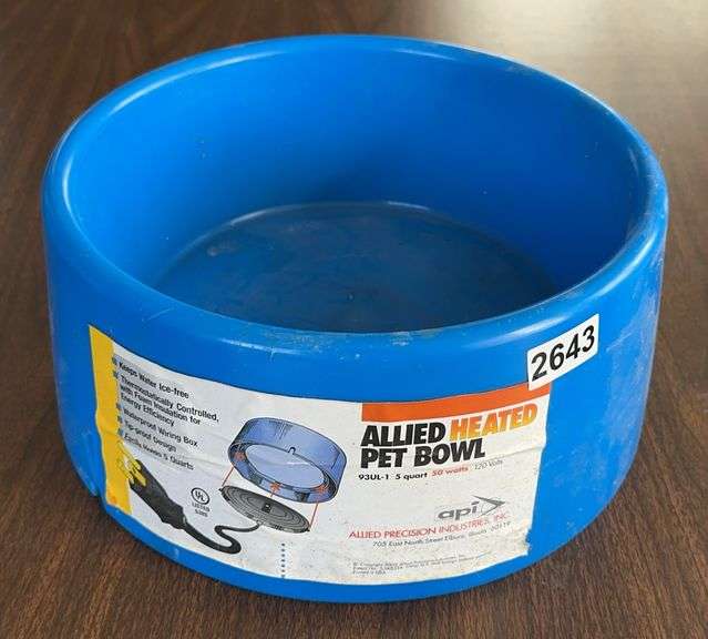New Heated Pet Bowl image