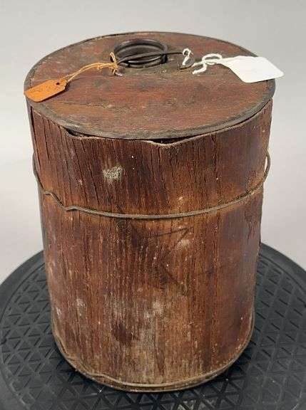 Wood Sided Oil? Can image