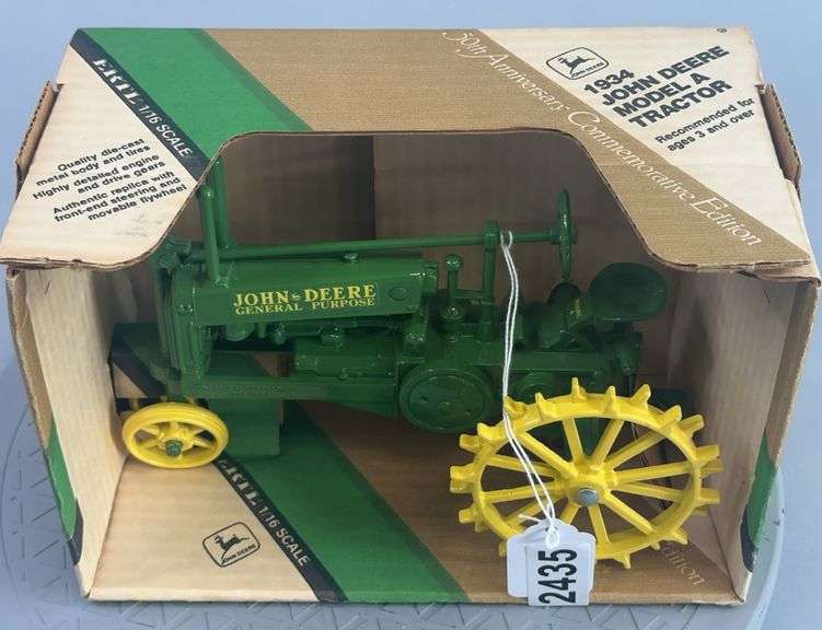 1934 John Deere Model “A” Tractor 1:16 Scale image