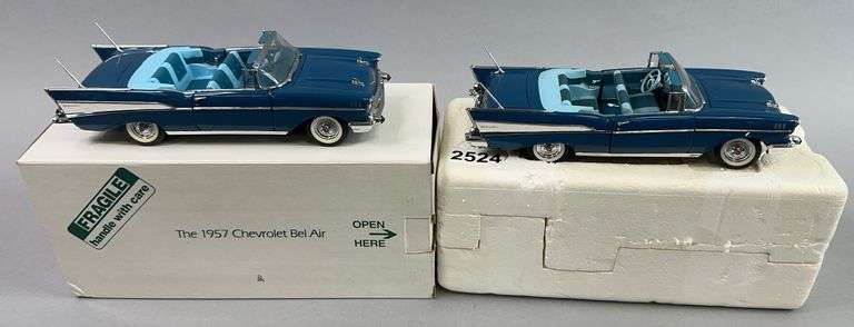 (2) 1957 Chevrolet Bel Air Model Cars image