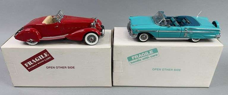 1958 Chevrolet Impala & 1934 Packard V-12 Lebaron Speedster Model Cars image