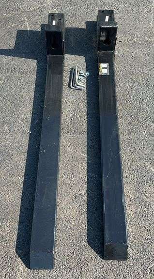 Adjustable Clip-On Pallet Fork image