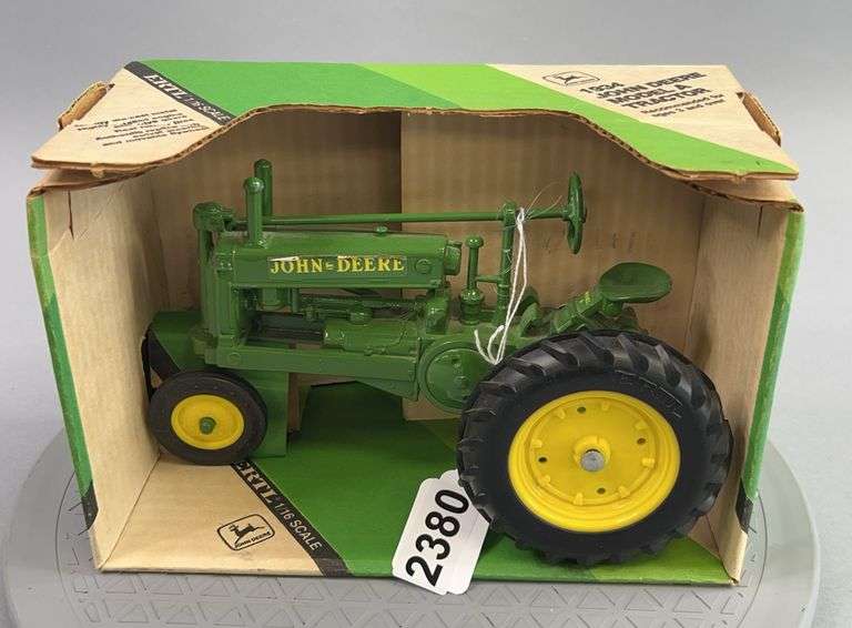 NIB 1934 John Deere Model A Tractor image