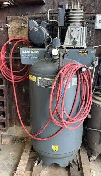 6.5hp 80 Gallon Air Compressor image