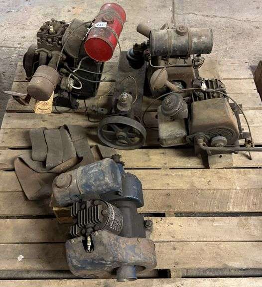 Pallet of Misc Engines image