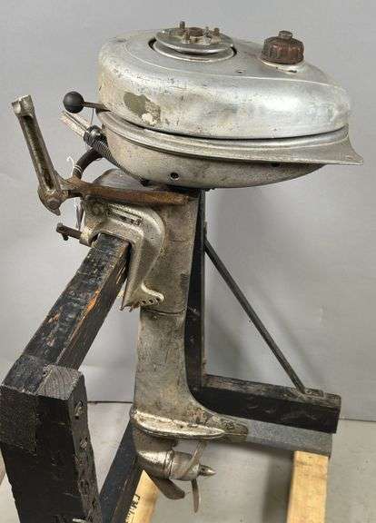 Outboard Boat Motor image