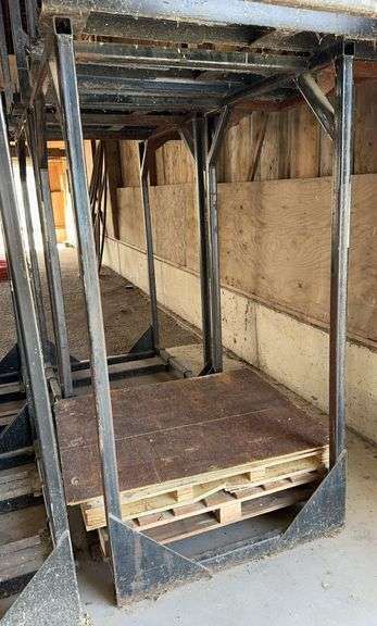 Bulk Seedbag Holders image