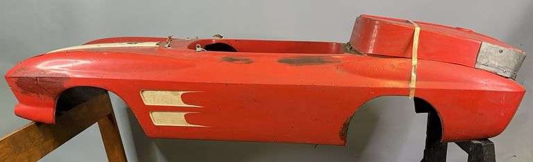 Pressed Metal Corvette Sting Ray Go-Cart Body image