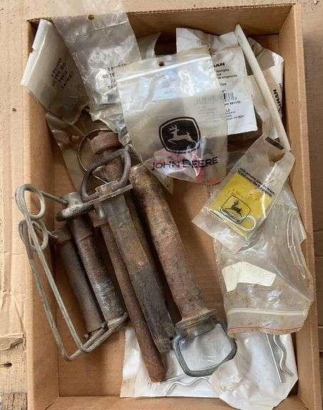 Hitch Pins, Clips, and Roller Chain Links image