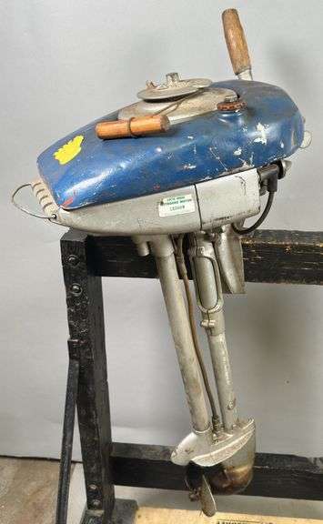 M.W. & Co. Sea King Boat Motor image