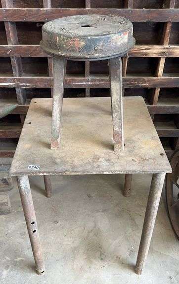 Welding Table with Stool image