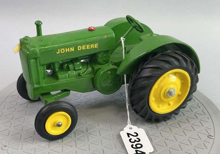 John Deere Metal Toy Tractor image