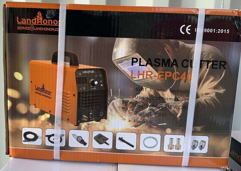 PLASMA CUTTER image