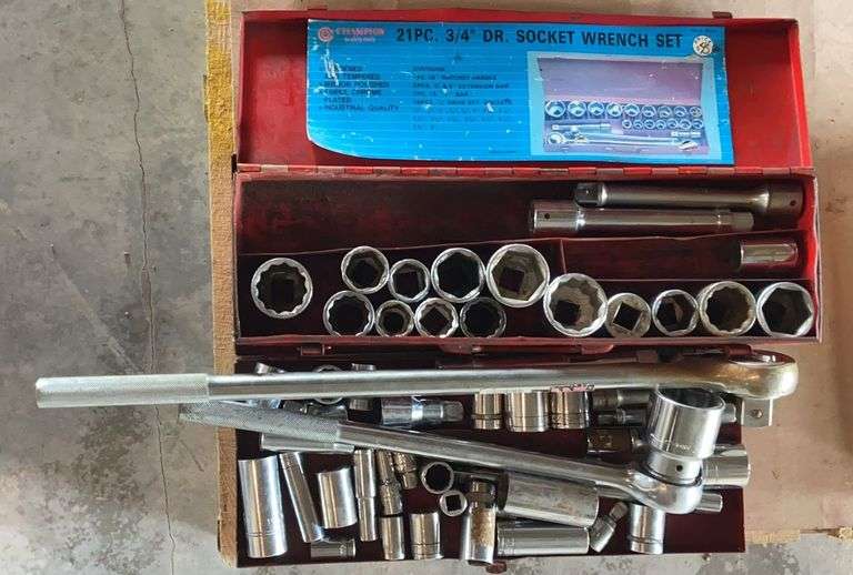 Assortment of Sockets and 3/4" Socket Set image