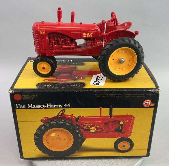 ERTL The Massey-Harris 44 Precision Series image