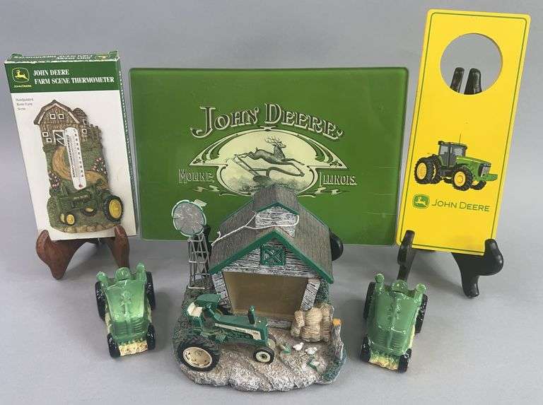 John Deere Cutting Board Door Hanger Salt And Pepper Shakers Decorative Container image
