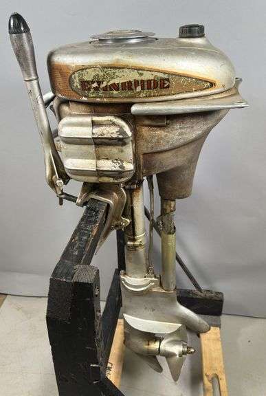 Evinrude Lightfour Boat Motor image