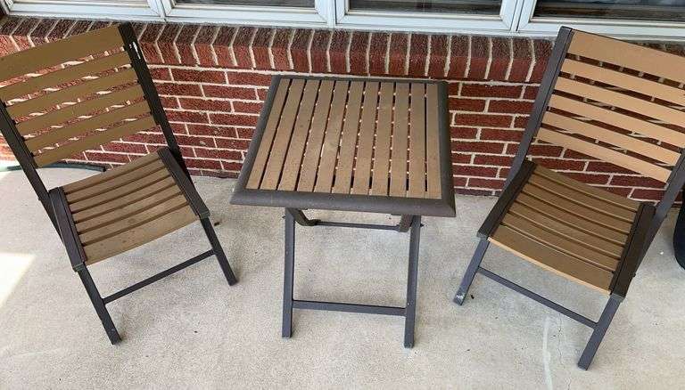 Folding Patio Set & Planter image