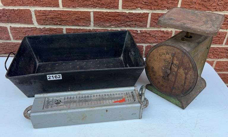 Hanson Hanging Scale and a Waxrite Scale image