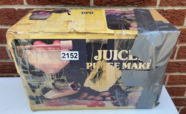 Juicer and Puree Maker image
