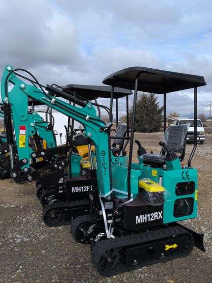 2025 CFG MH12RX gas mini excavator image