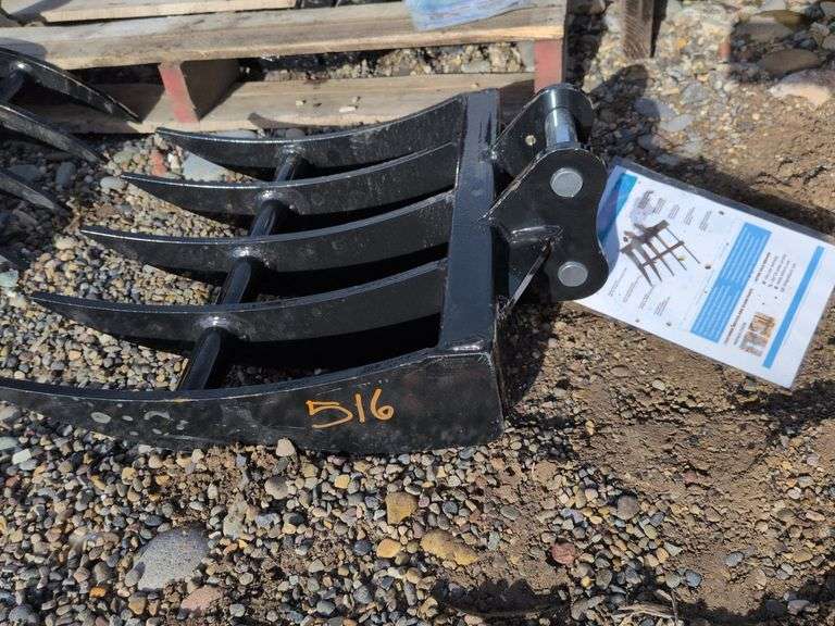 Mini excavator, rake image