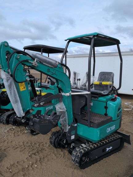 2025 Qk16R mini excavator hydraulic thumb Gas motor image