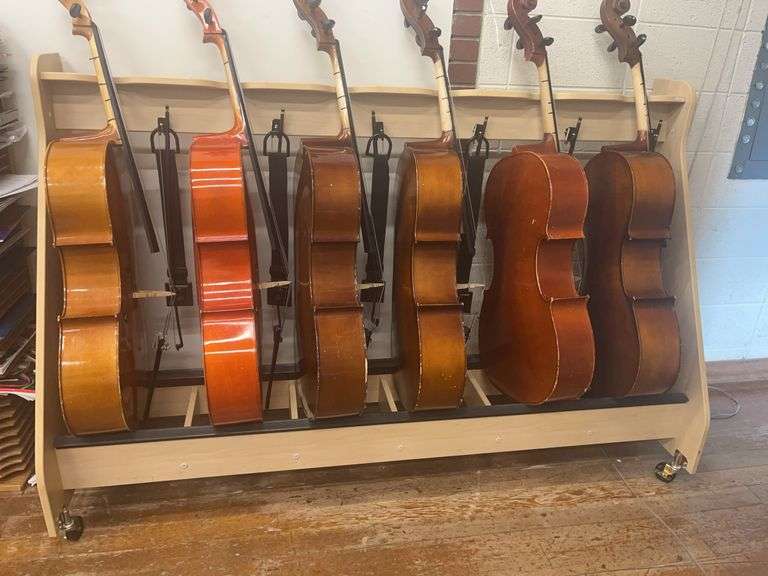 2- Instrument carts image