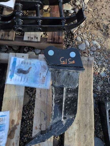 Mini excavator, ripper image