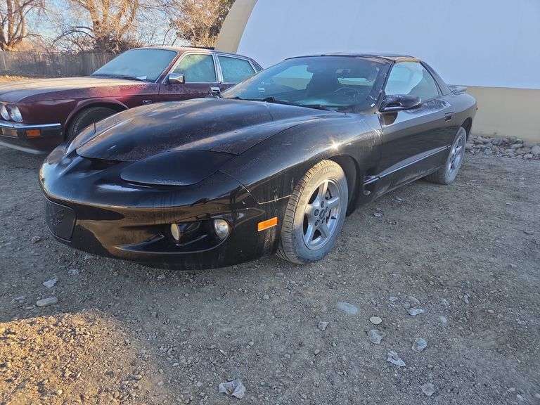 2002 Pontiac Firebird 111,xxx Miles image