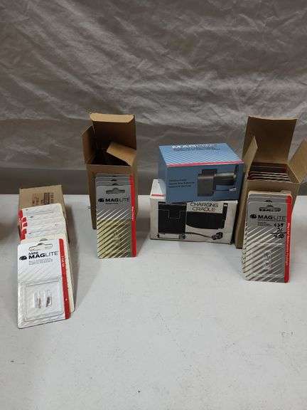 Maglite rechargeable cradles  replacement light bulbs miscellaneous sizes image