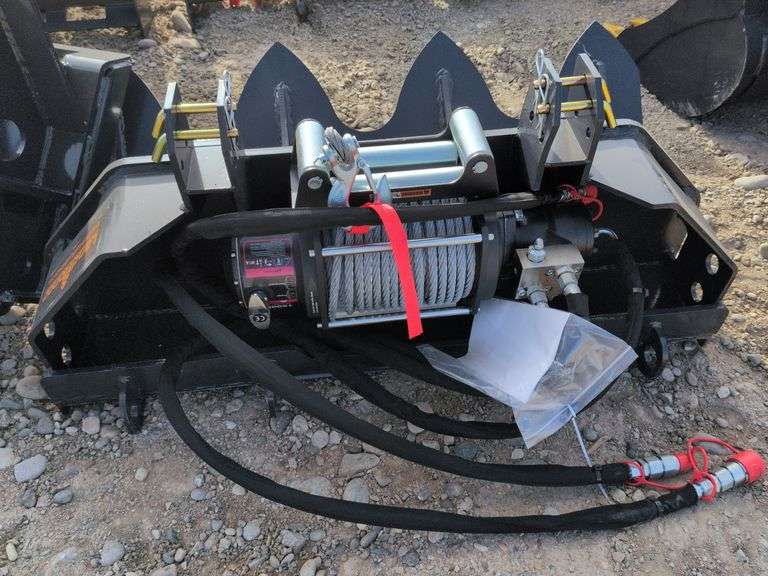 15000LB Hydraulic Winch image