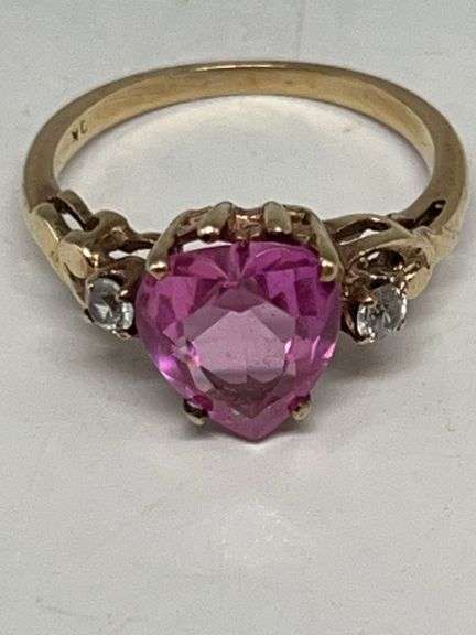 Gold Ring Size 6 1/4 With 3.1 Grams Total Weight image