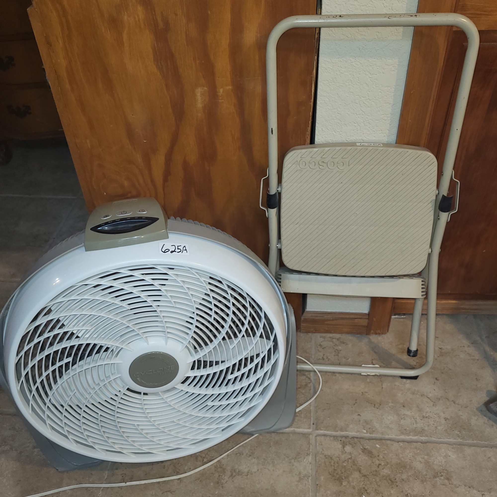 Lot image 1