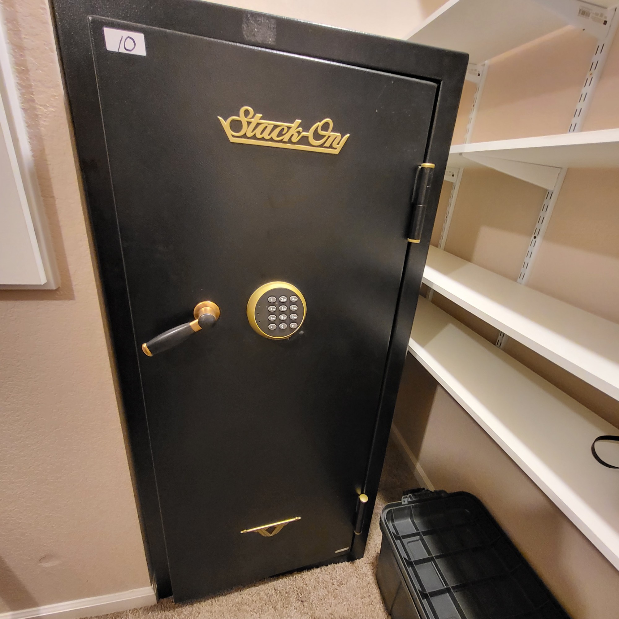 Lot image 1