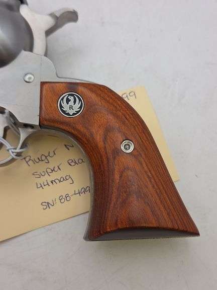 Ruger New Model Super Blackhawk .44 mag Revolver