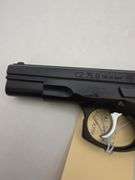 CZ CZ75B .40 S&W Pistol