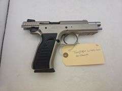 Tanfoglio Witness 9mm Pistol