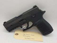 Sig Sauer P250 9mm Para