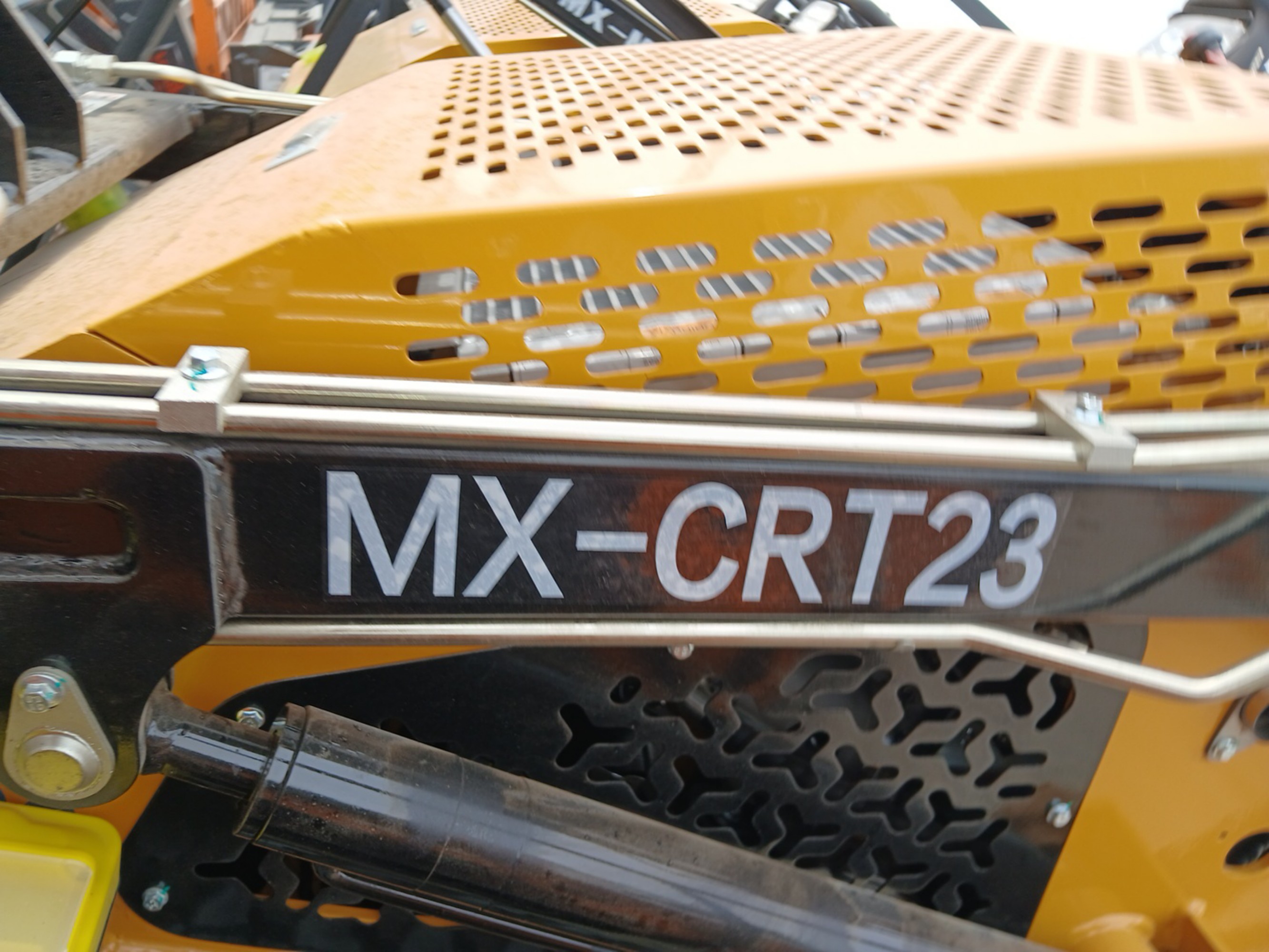 Lot image 3