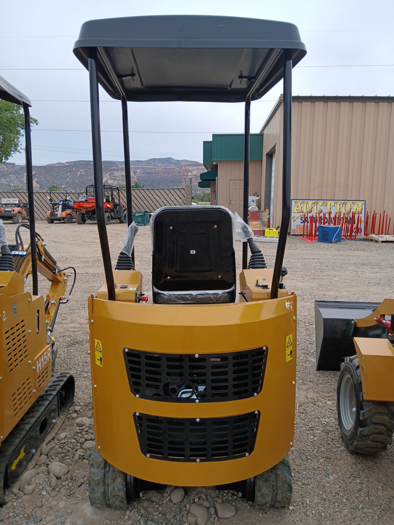 Lot image 3