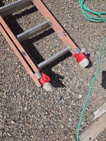 12' Extension Ladder