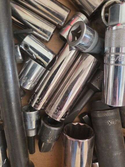 Flat W/ Large Lot of Various Sockets